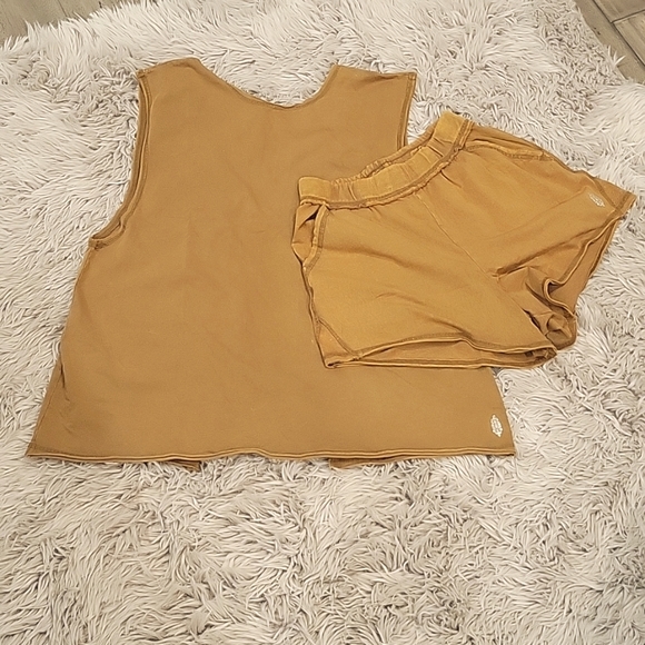 Free People Hot Shot Open Back Shorts Tank Set in Washed Tobacco NEW! - Picture 7 of 9